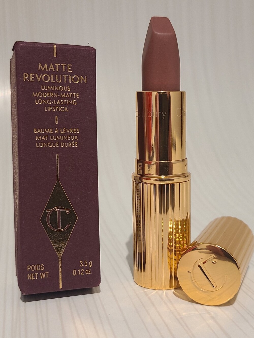 Charlotte Tilbury Matte Revolution Lipstick Very Victoria New In Box